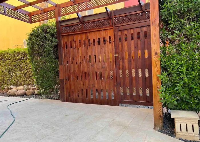 Spacious With Private Pool Nabq
